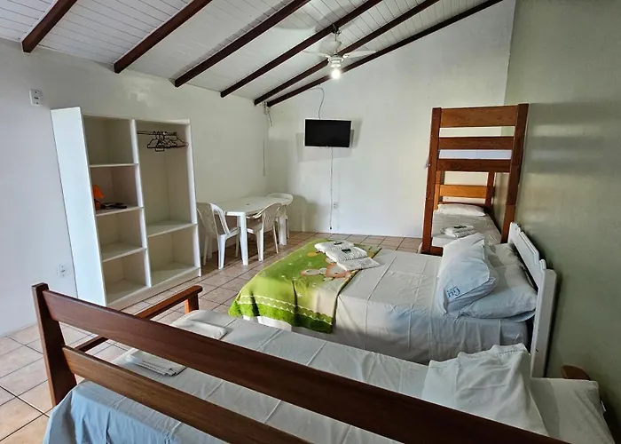 Barra Da Lagoa Guest House