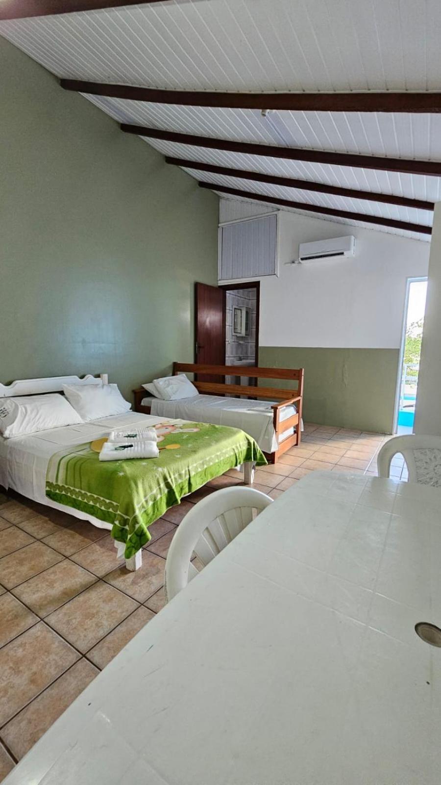 Barra Da Lagoa Apartment
